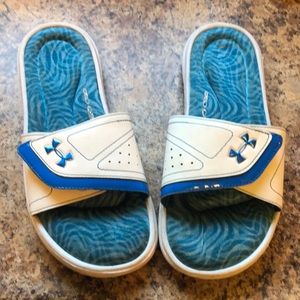 Under armor flip-flops